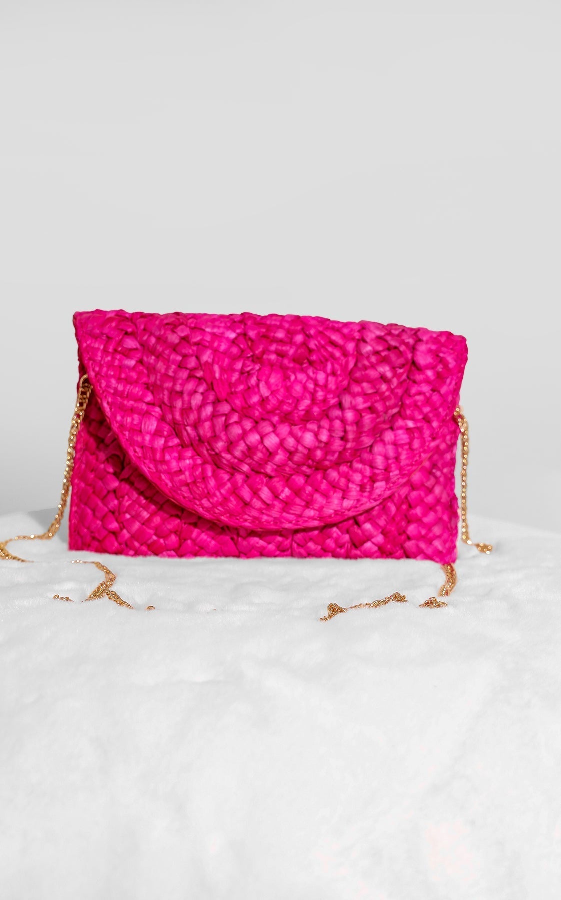 Straw Clutch