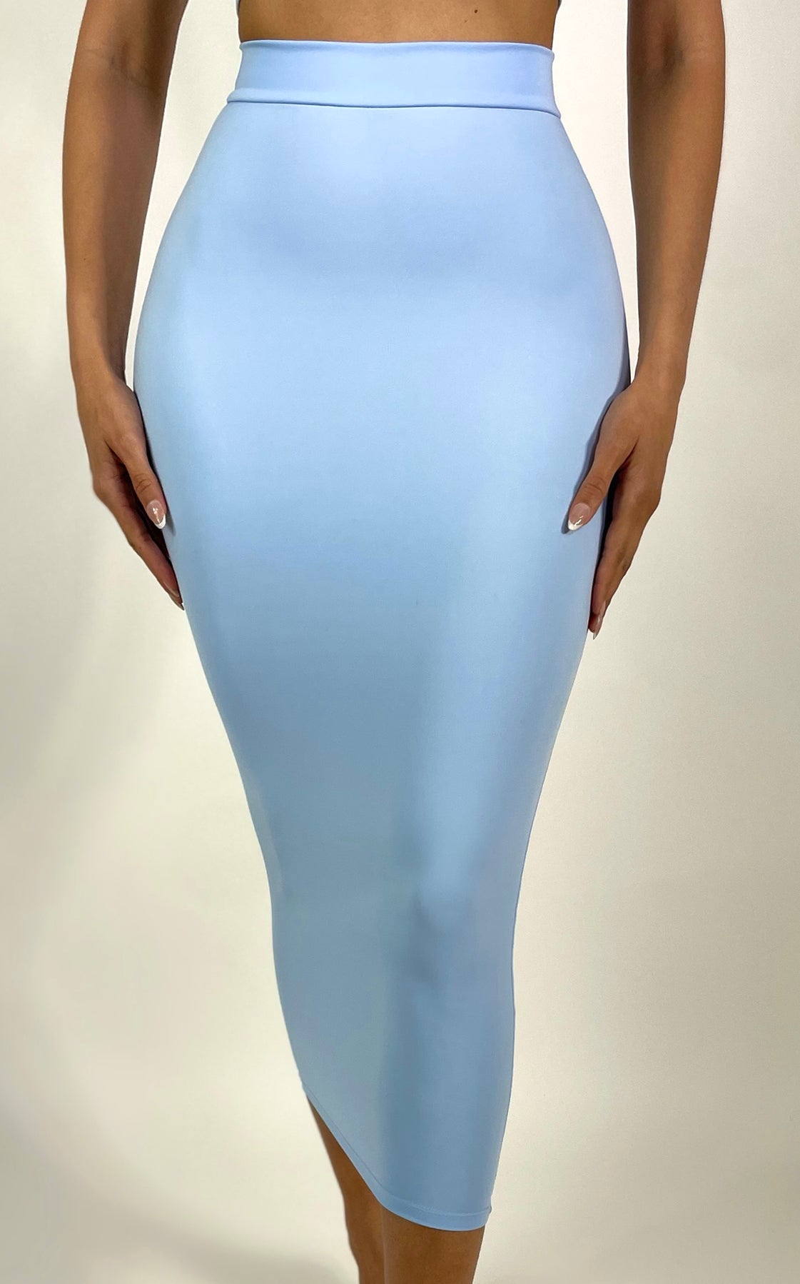 Basic Midi Skirt Baby Blue